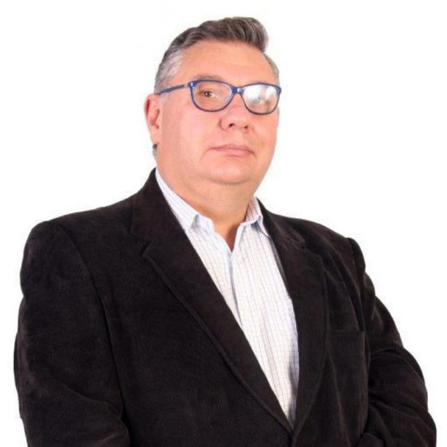 https://firmadeabogadoslafa.com/wp-content/uploads/2022/02/derecho_constitucional-640x640.jpg